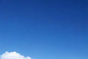 2008年1月4日的生辰八字，2008年1月4日的生辰八字五行缺什么
